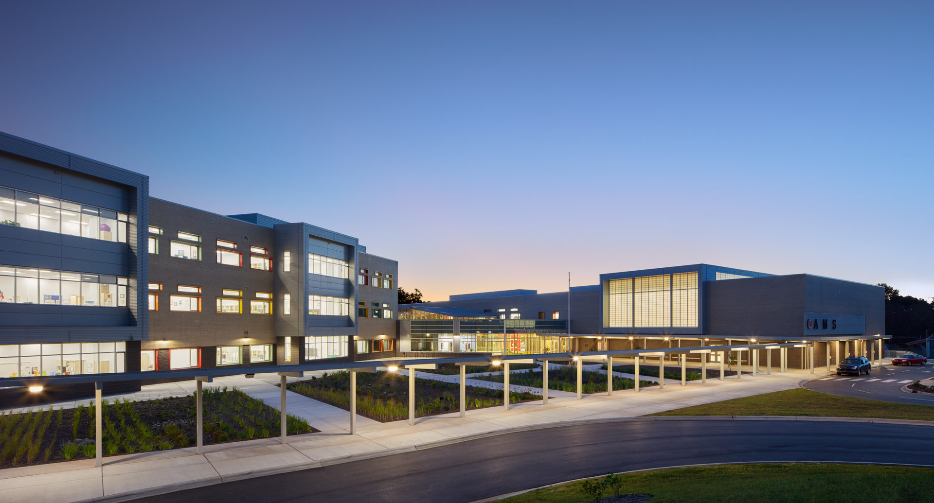 Asheville Middle School; Architect: Clark Nexsen