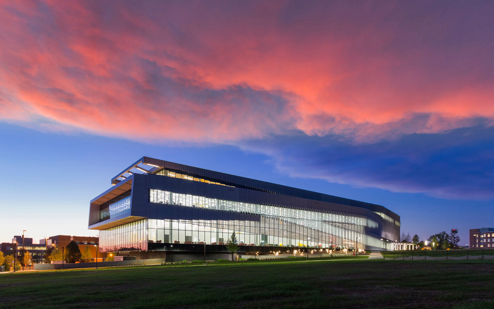 Hunt Library at NC State University in Raleigh, NC. View from Southeast. Architects: Snohetta and Clark Nexsen. Photograph © Esto/Jeff Goldberg.