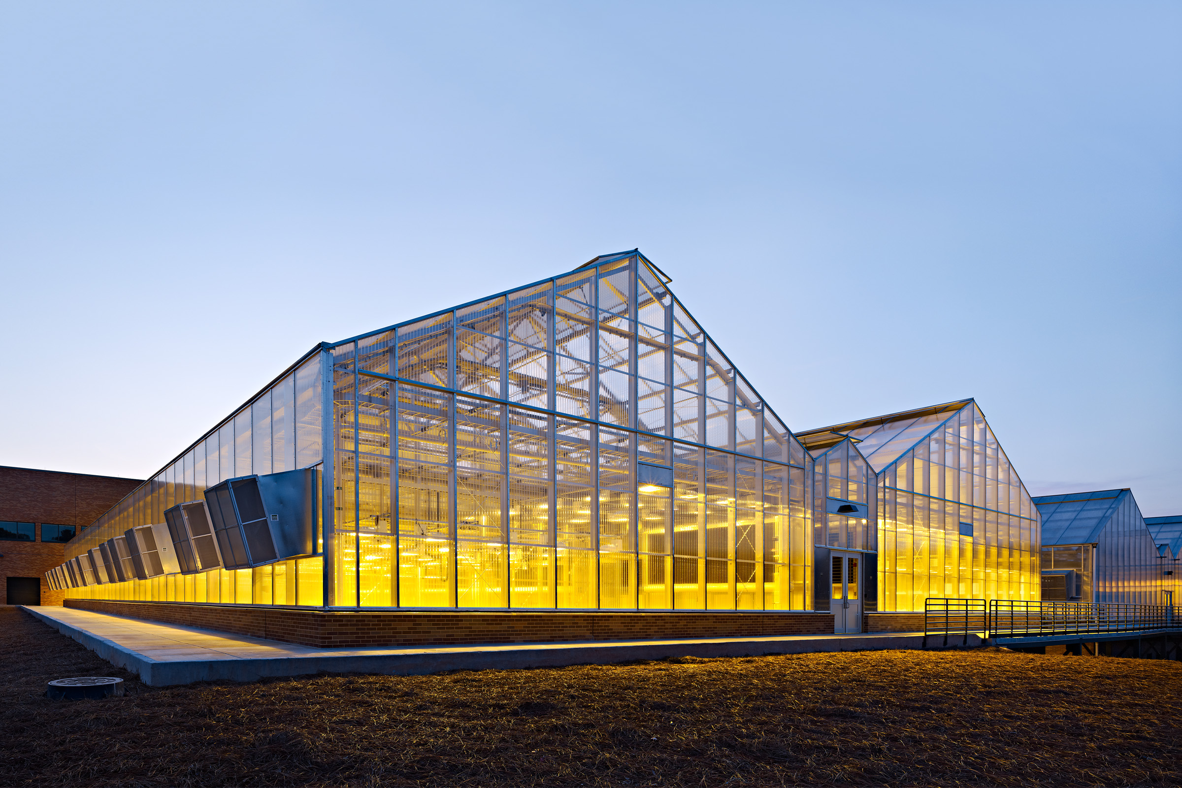 Glass Labs Greenhouses Solving Global Problems Clark Nexsen