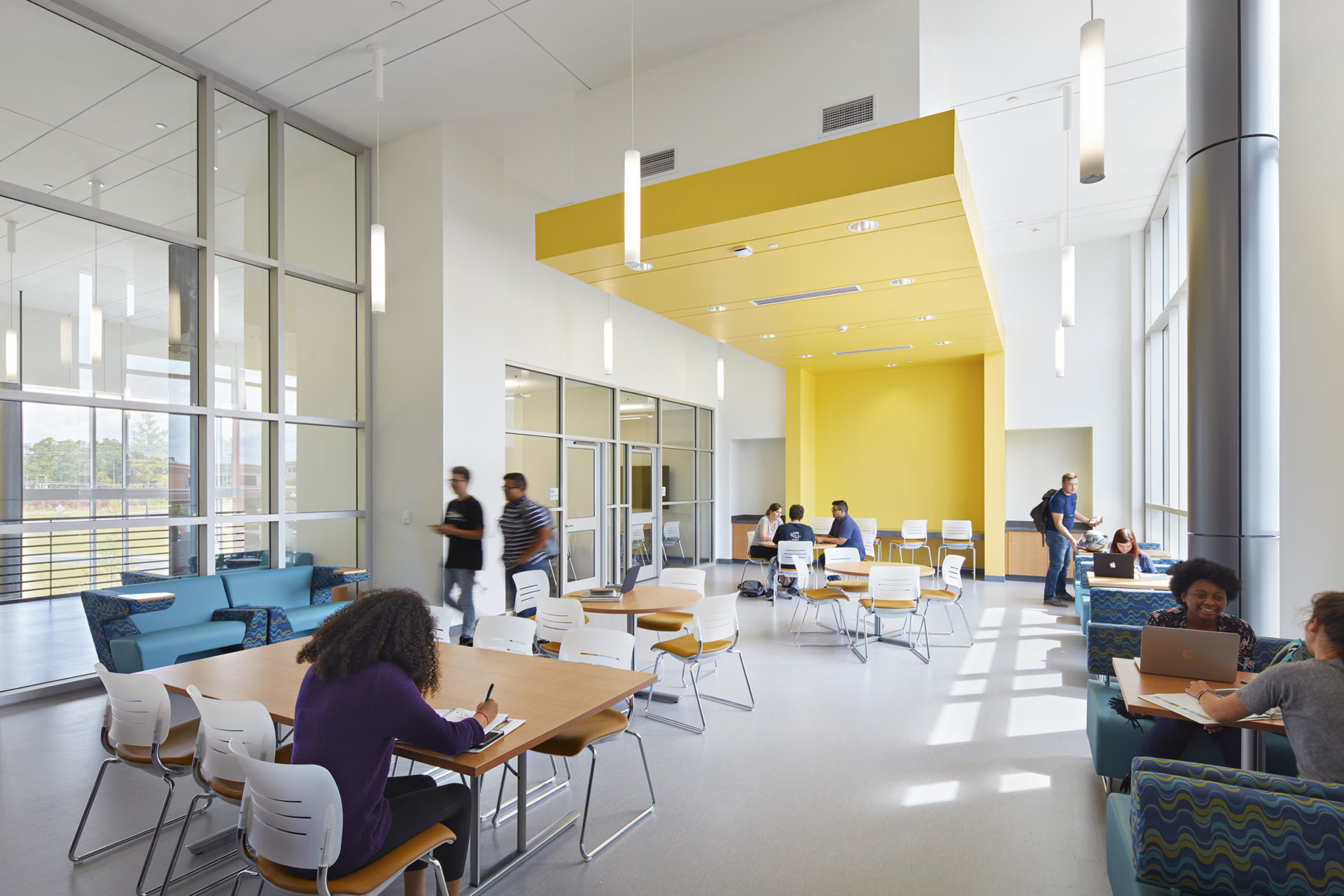 Student lounge at the Advanced & Emerging Technologies Building (A+ET) at Cape Fear Community College in Castle Hayne, NC; Architect: Clark Nexsen