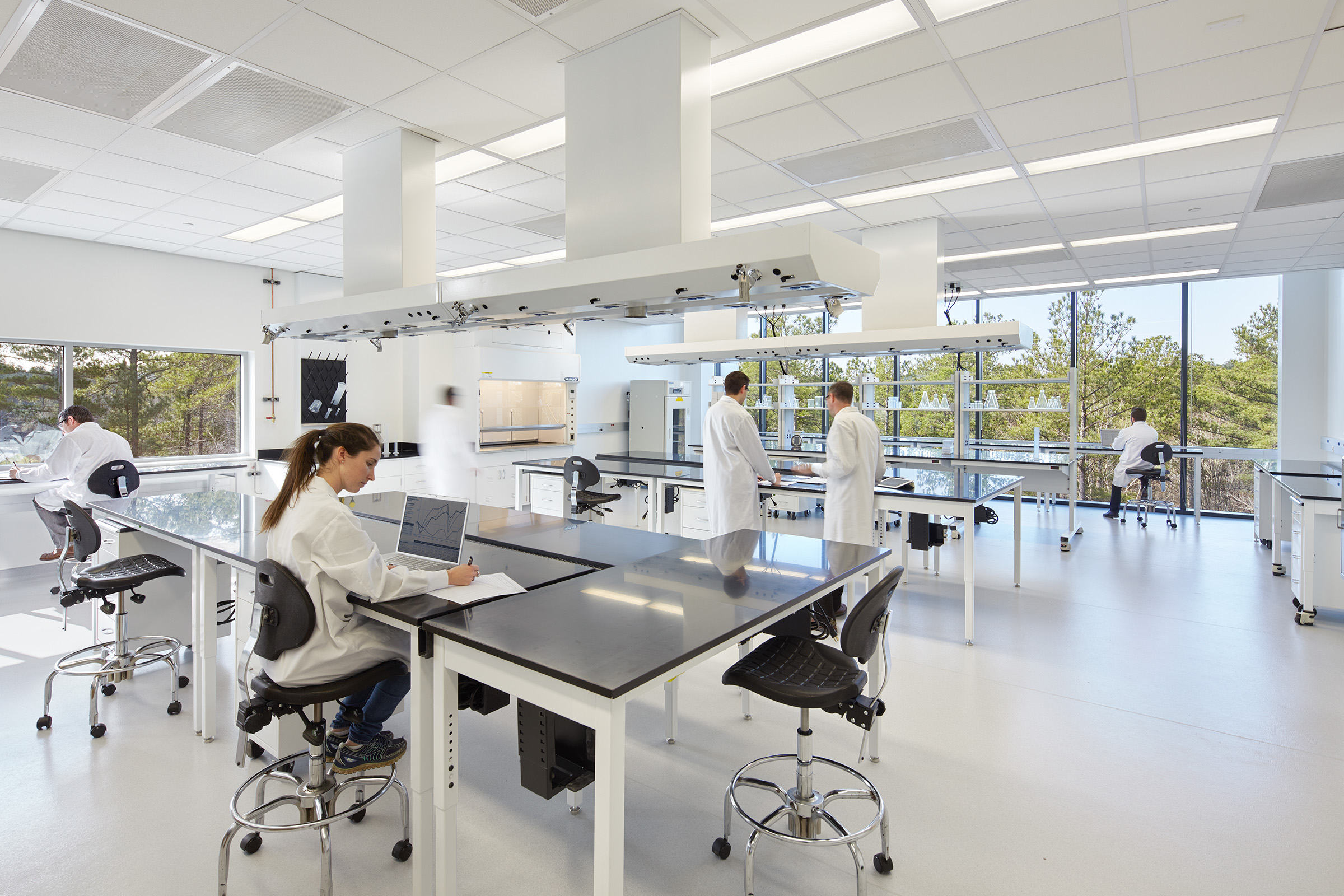 Science and Technology Workplace Design: Creating Community