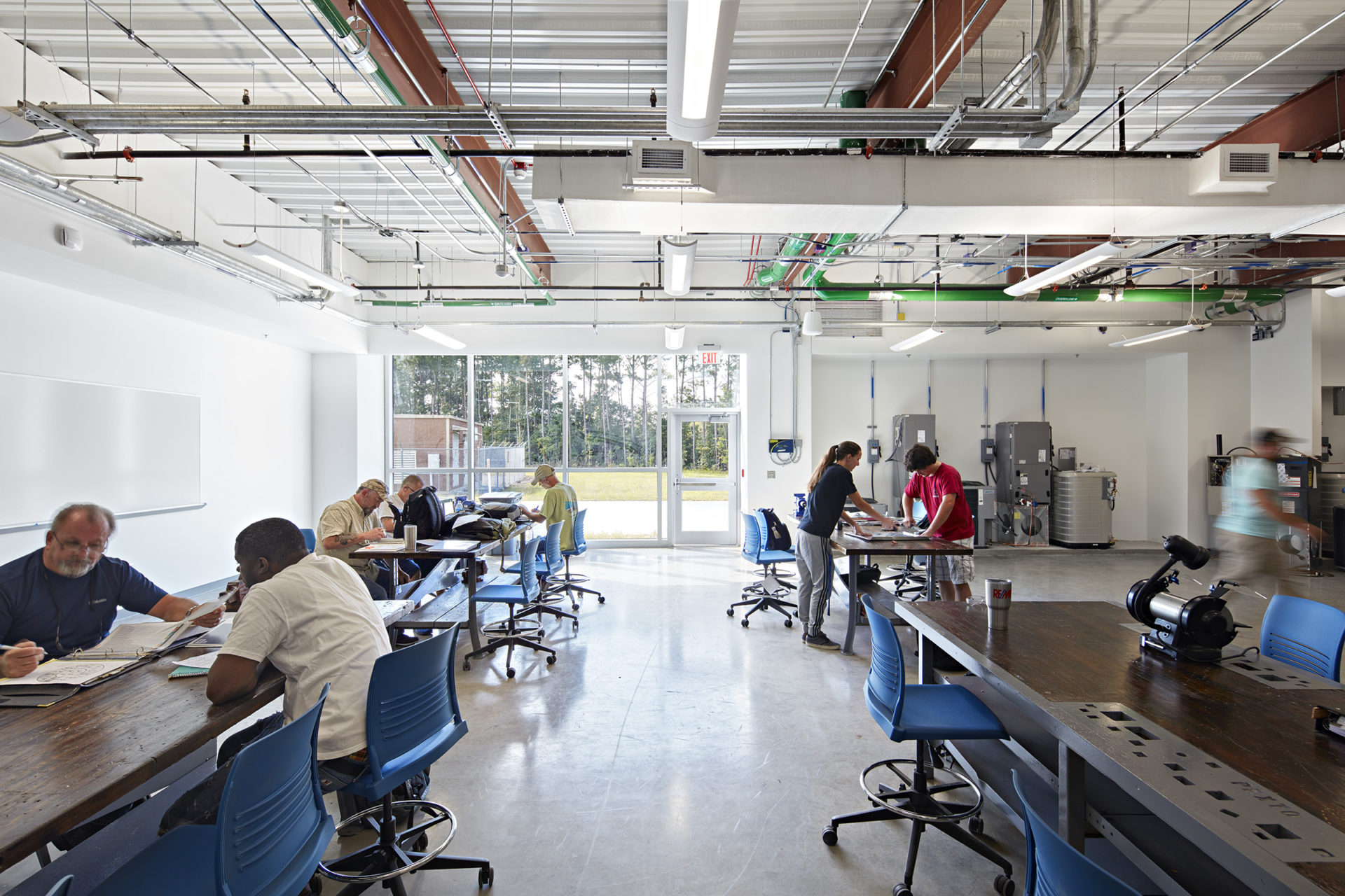 Classroom in the Heavy Equipment and Transport Technology Building (HEATT) at Cape Fear Community College in Castle Hayne, NC; Architect: Clark Nexsen