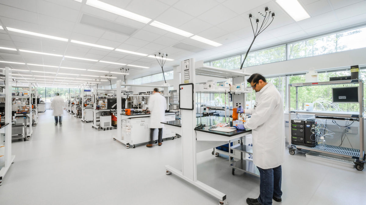 At the Bioprocess Innovation Center, flexible casework enables quick and easy reconfiguration of the lab space. 