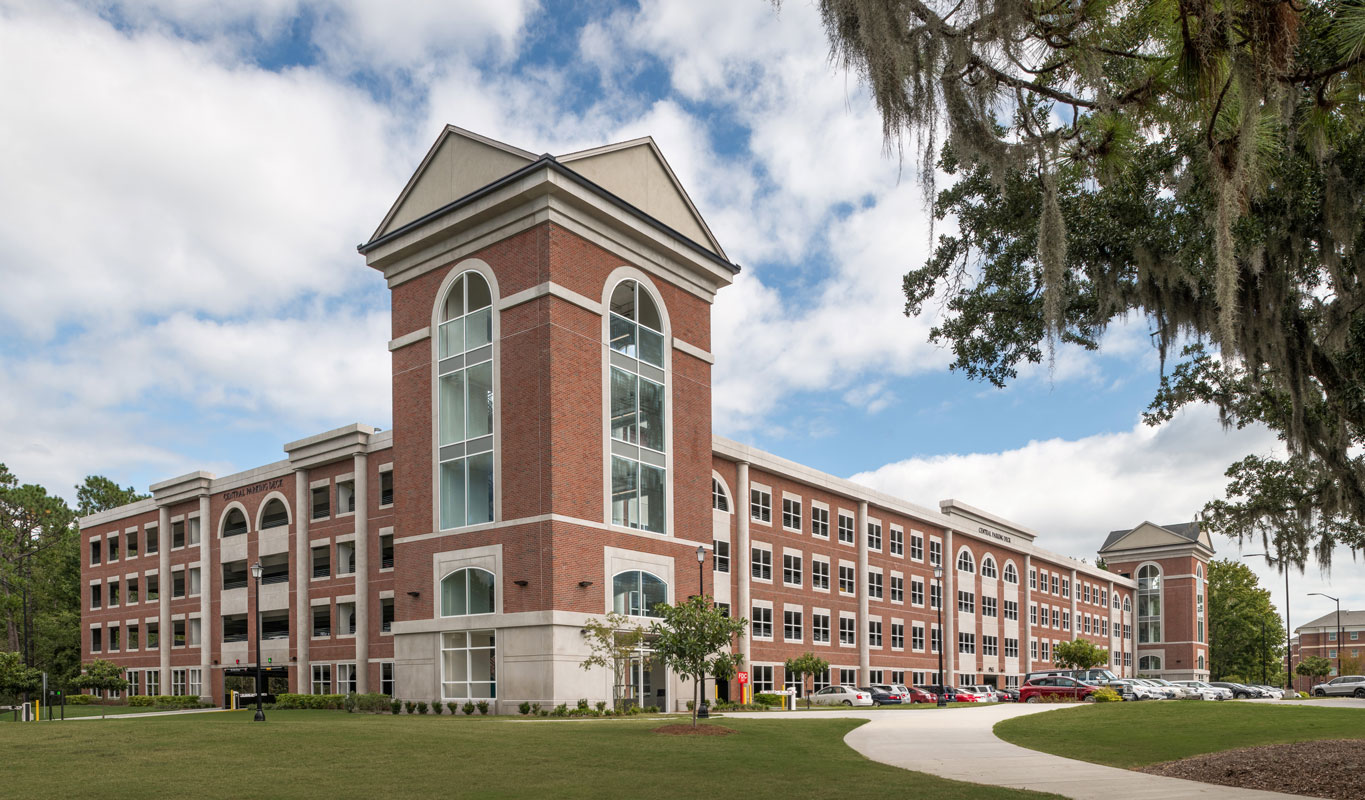 Central Parking Deck at UNC Wilmington; Architect: Clark Nexsen